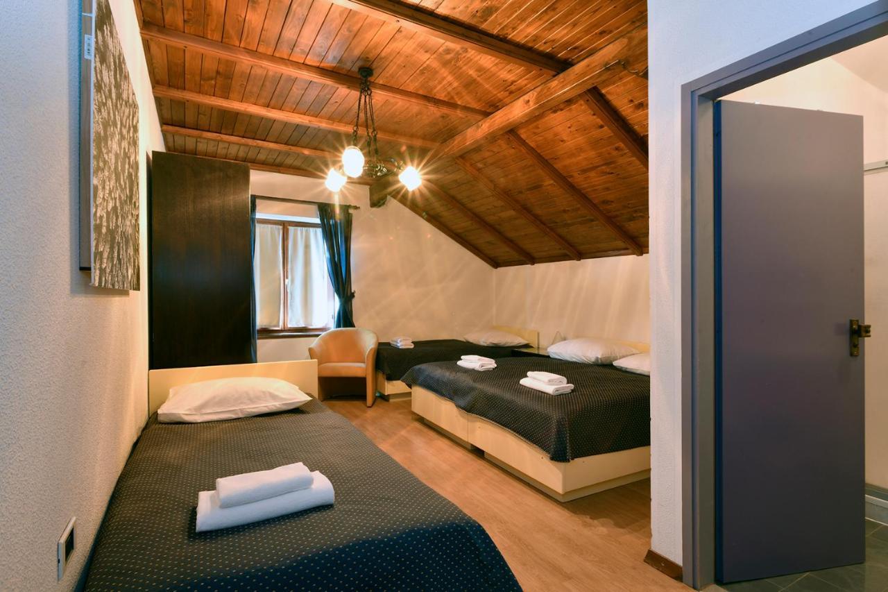 Gostilna Lokve Exterior foto