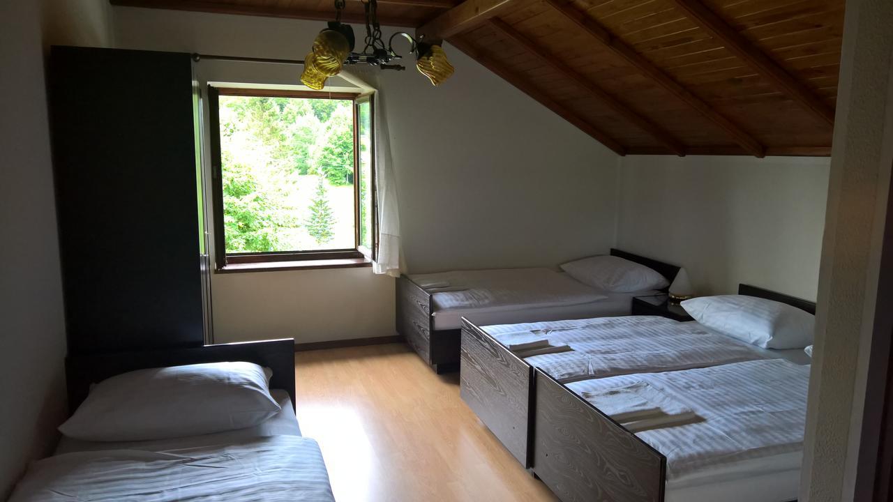 Gostilna Lokve Exterior foto