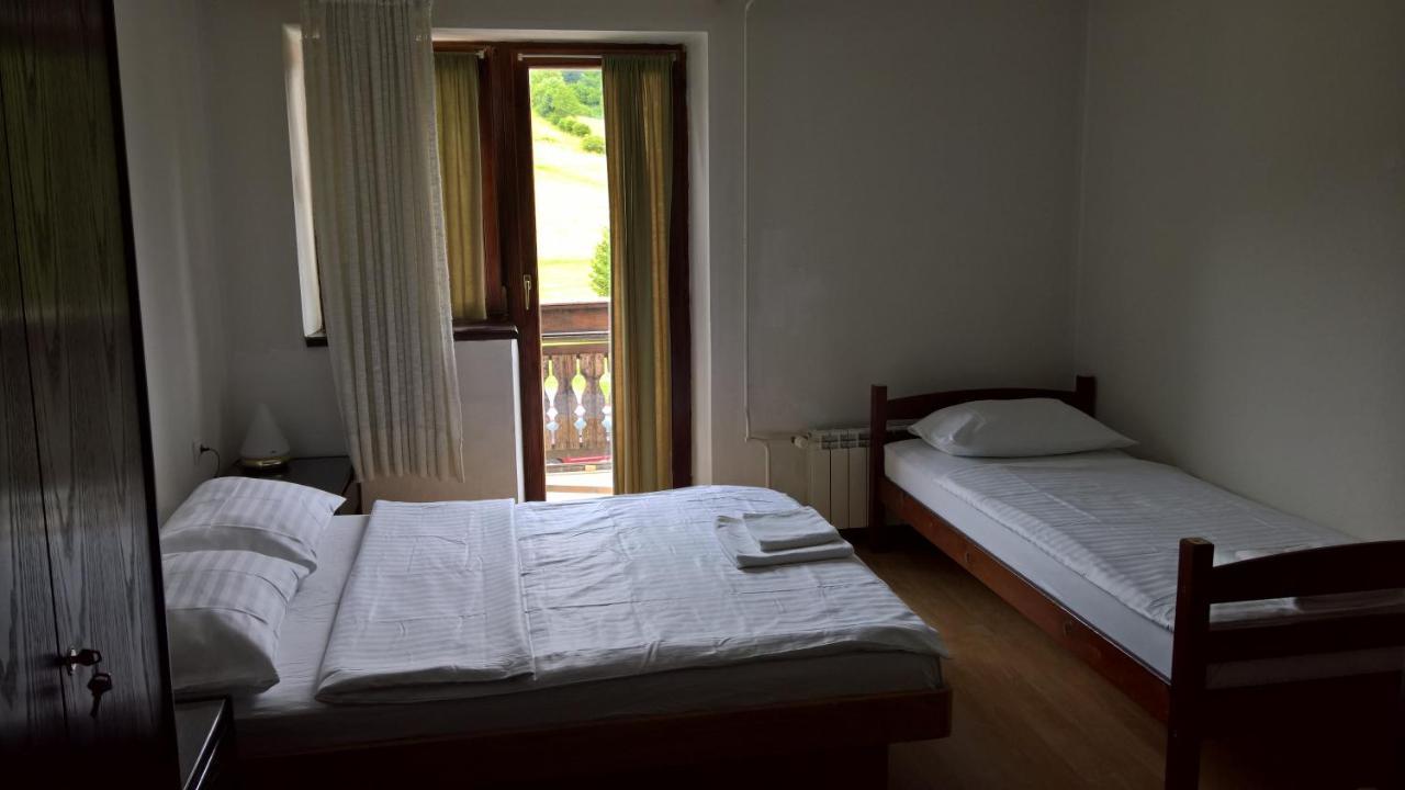 Gostilna Lokve Exterior foto